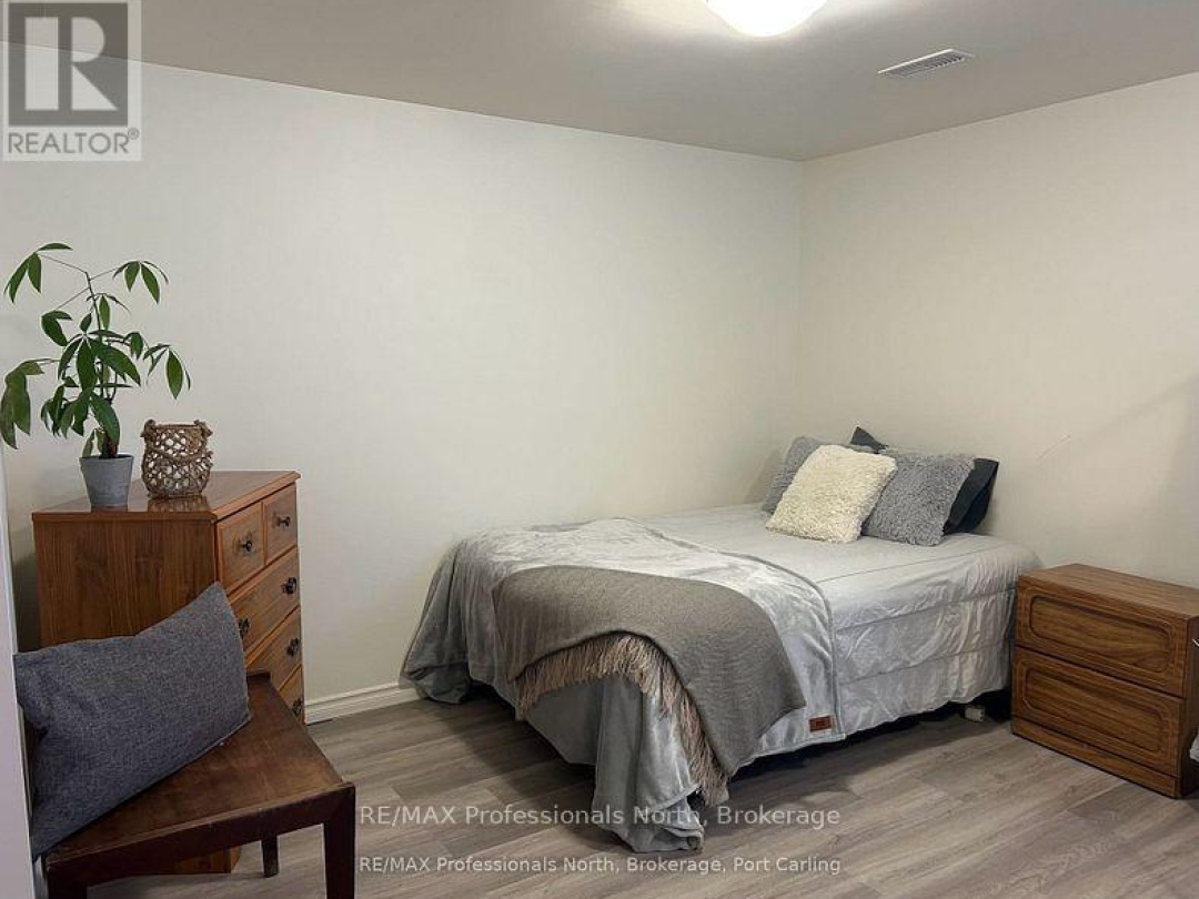 40 NICOLE PARK PLACE, Bracebridge (Macaulay)