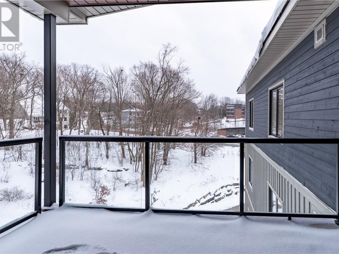 11C Salt Dock Road Unit# 404, Parry Sound