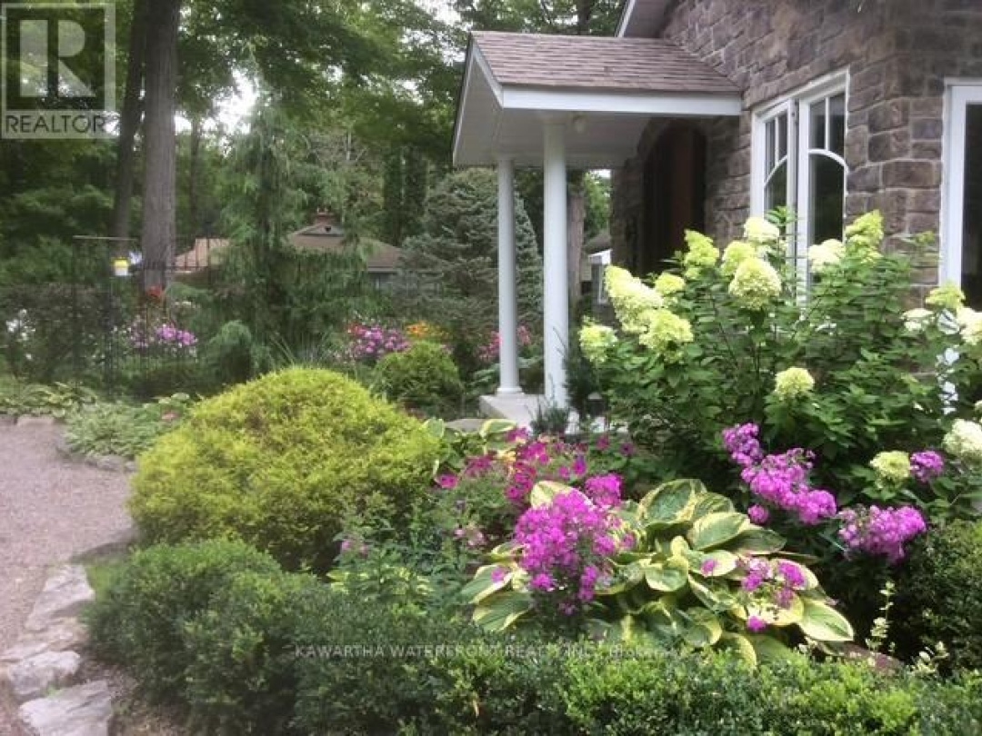 48 MAPLE AVENUE, Balsam Lake