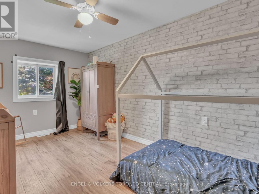 2165 TOWN LINE, Severn