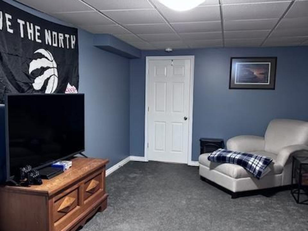 43 CLEARBROOK TRAIL, 