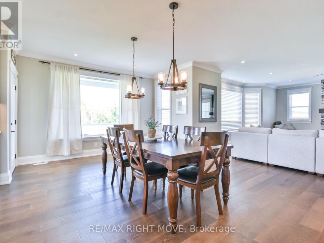 2448 STOCKDALE ROAD, 