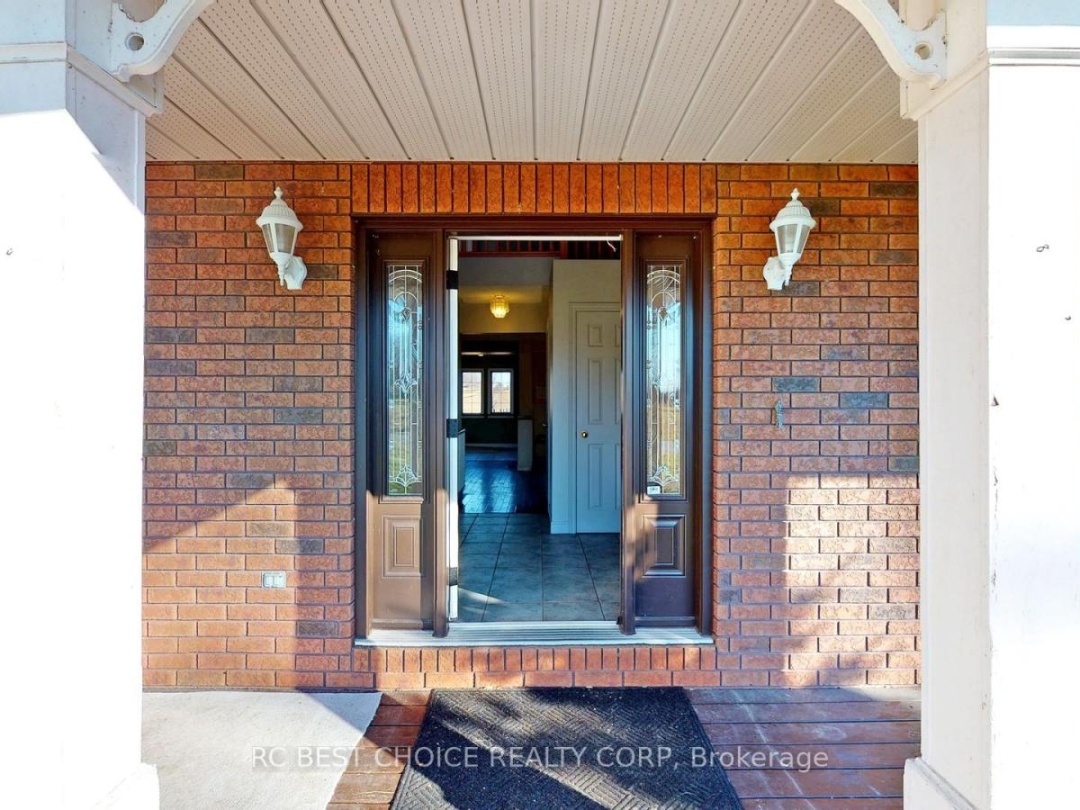 571 HICKORY BEACH ROAD, 