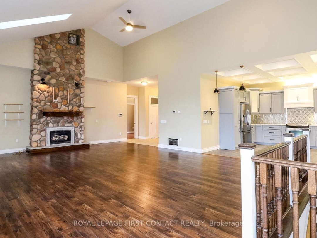 2 PORTER LANE, Shadow Lake