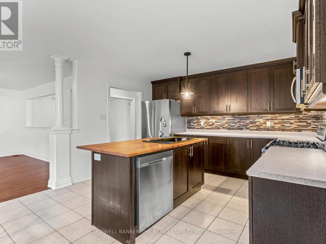 3086 EMPEROR DRIVE, 