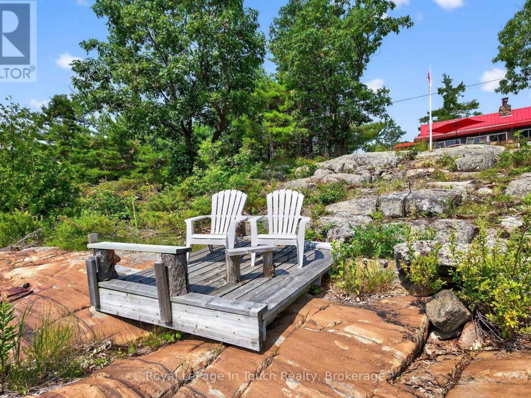 34 B320 SANS SOUCI ISLAND, Georgian Bay