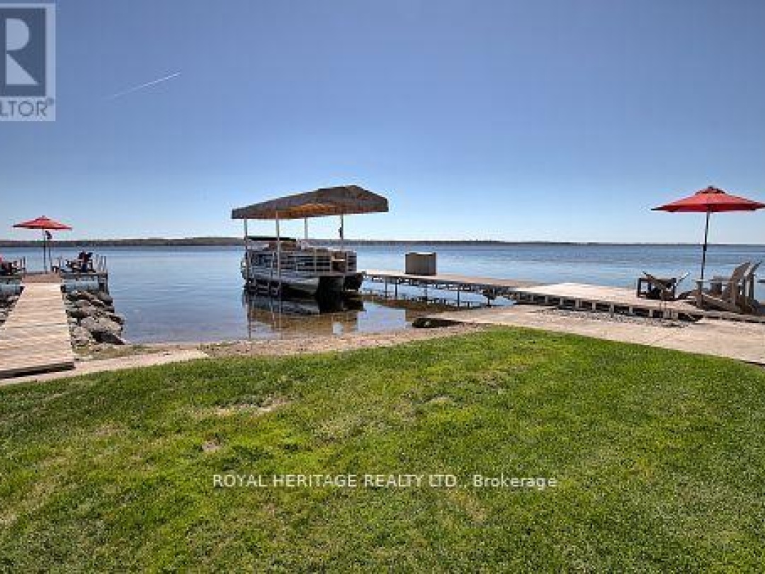 34 HILLS ROAD, Pigeon Lake