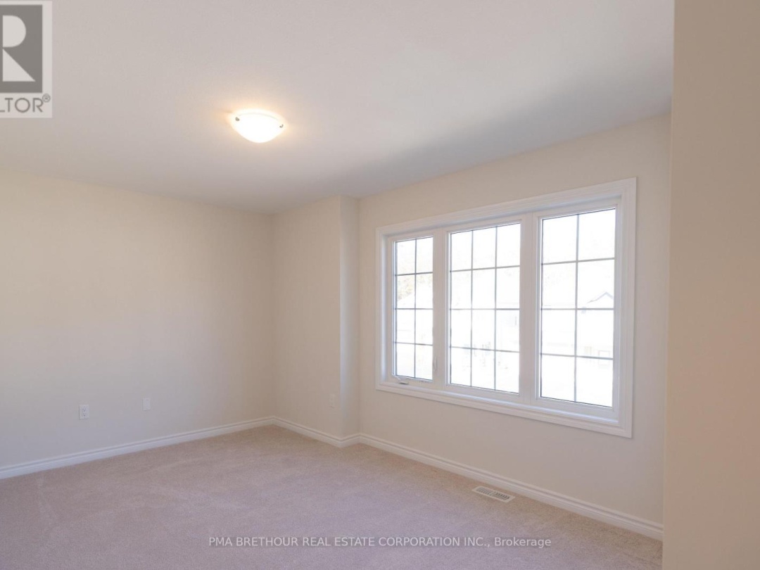 400 BEECHWOOD FOREST LANE, 