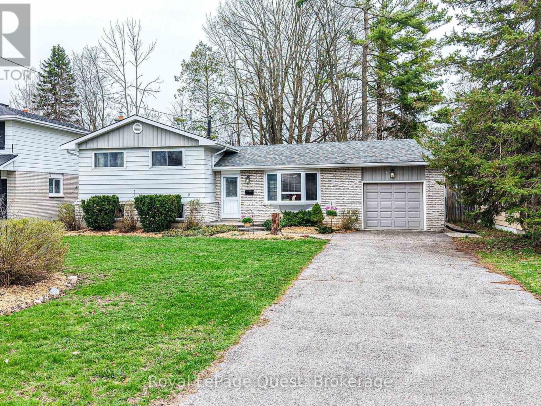 9 ELEANOR ROAD, Orillia