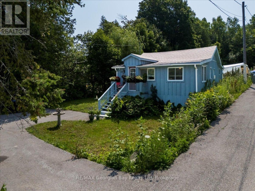 21 GRANDVIEW ROAD, 