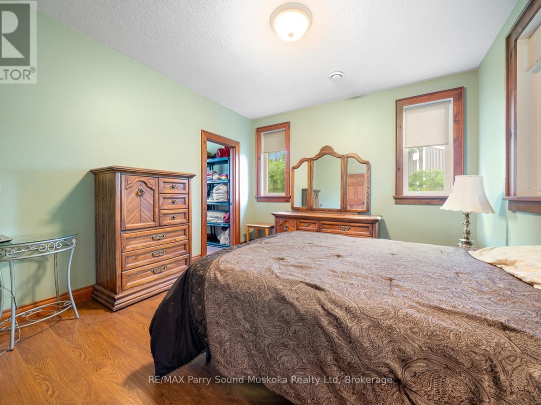 25 COLE POINT TRAIL, Manitouwabing Lake