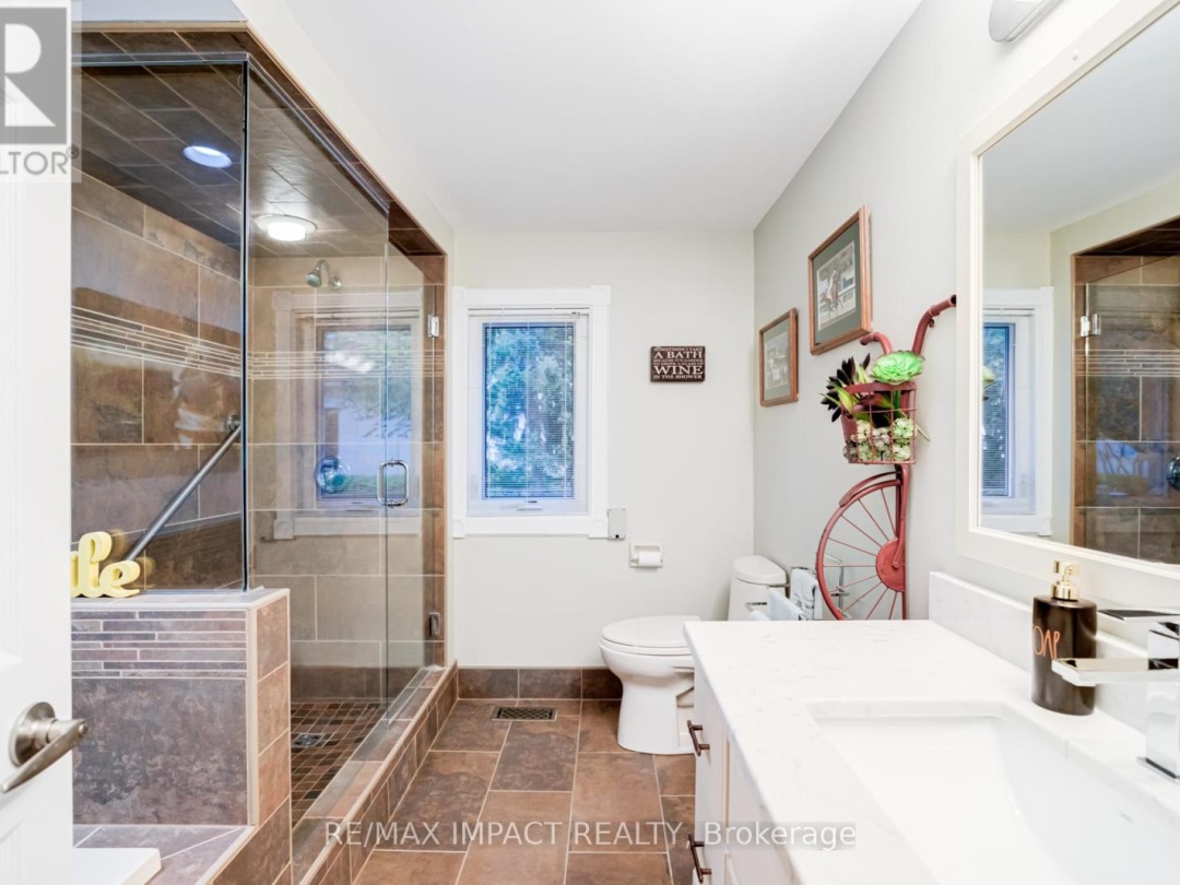 8 SYLVAN COURT, 