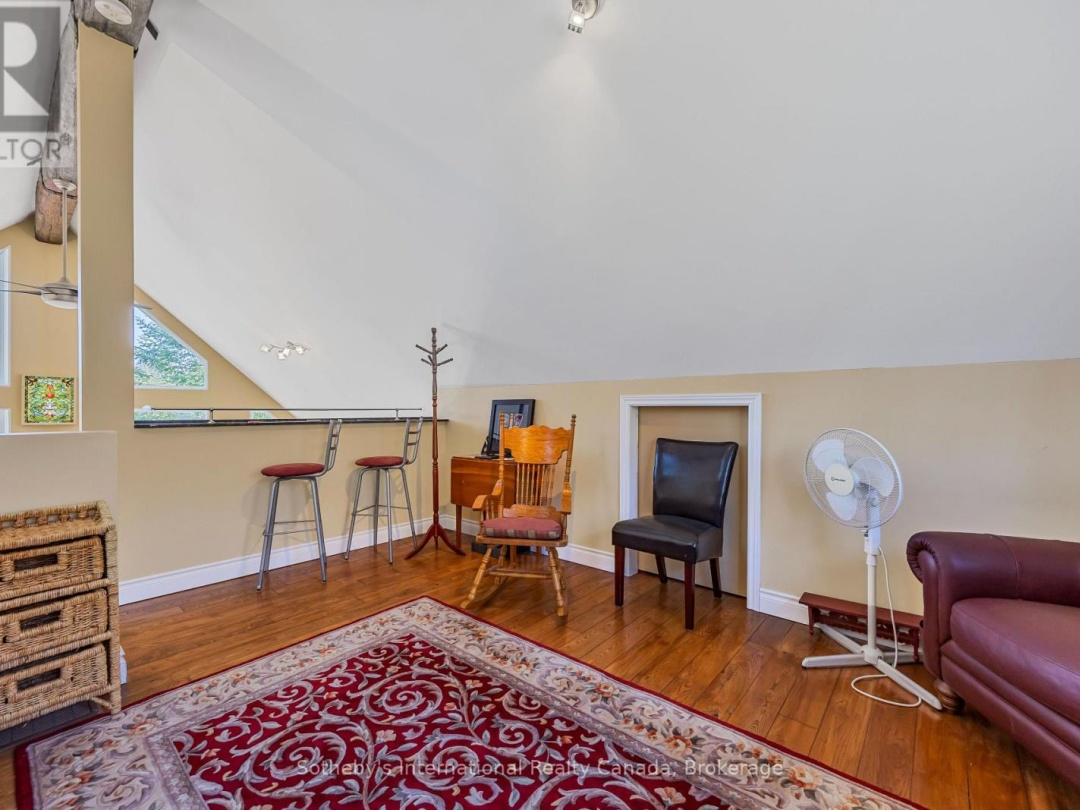 9 PAULS BAY ROAD, Harris Lake