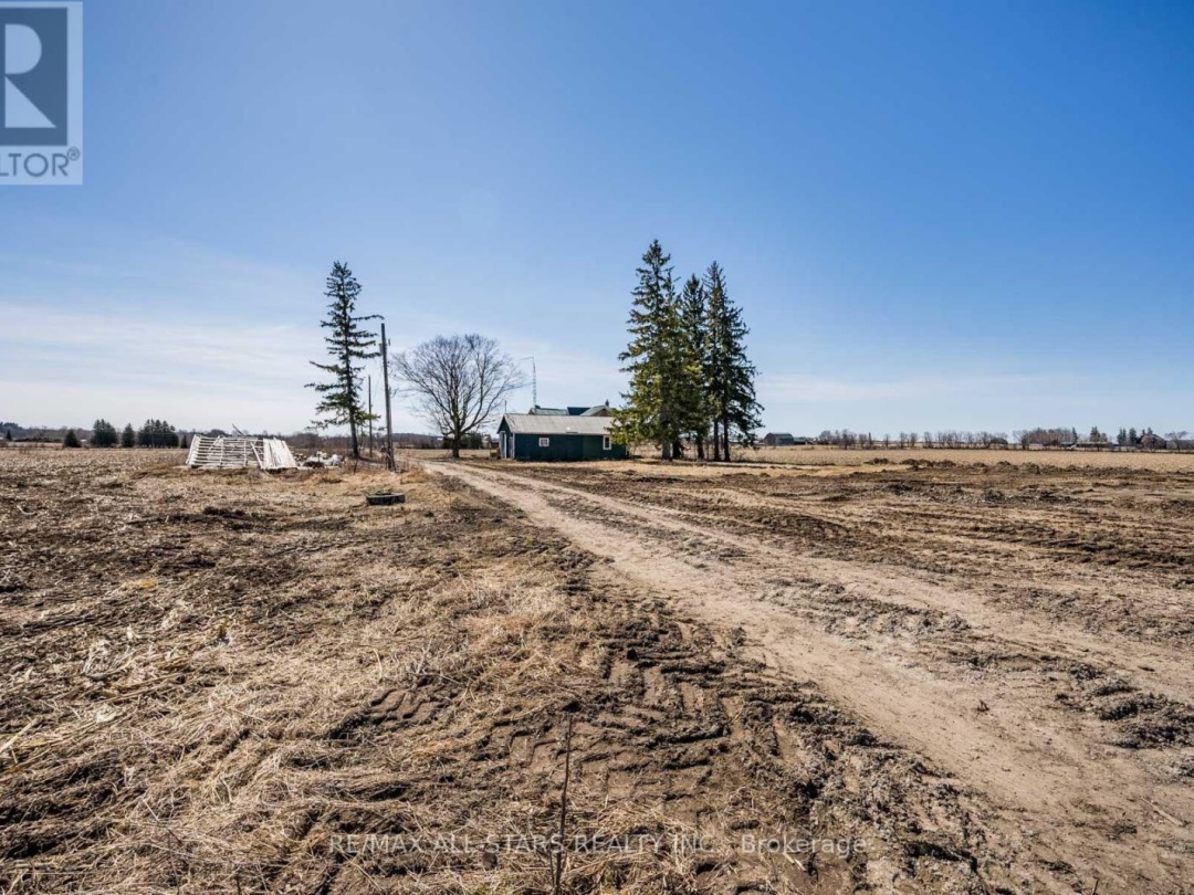 201 ROYAL OAK ROAD, Kawartha Lakes (Mariposa)