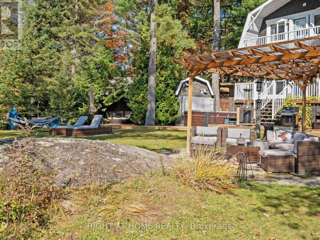 3583 RIVERDALE DRIVE, 