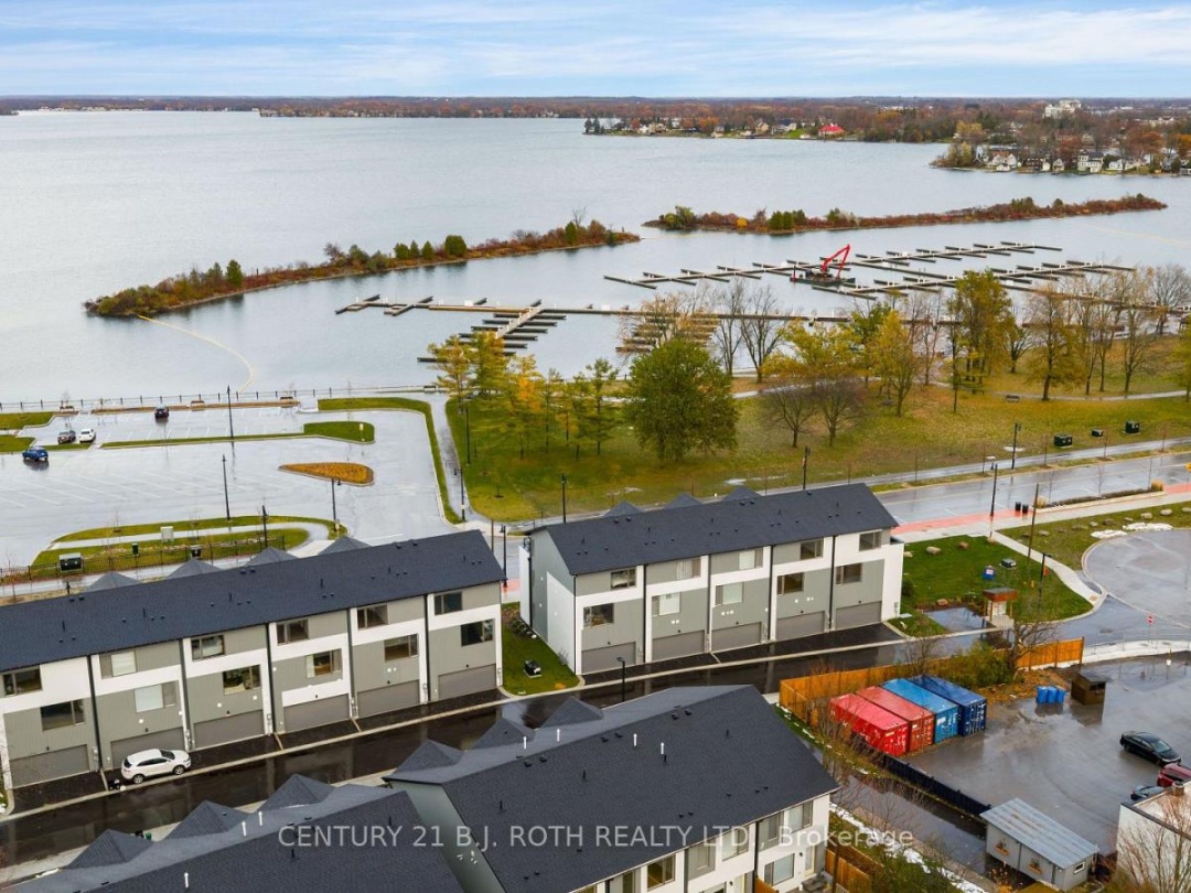 UNIT 12N - 89 LIGHTFOOT DRIVE, 