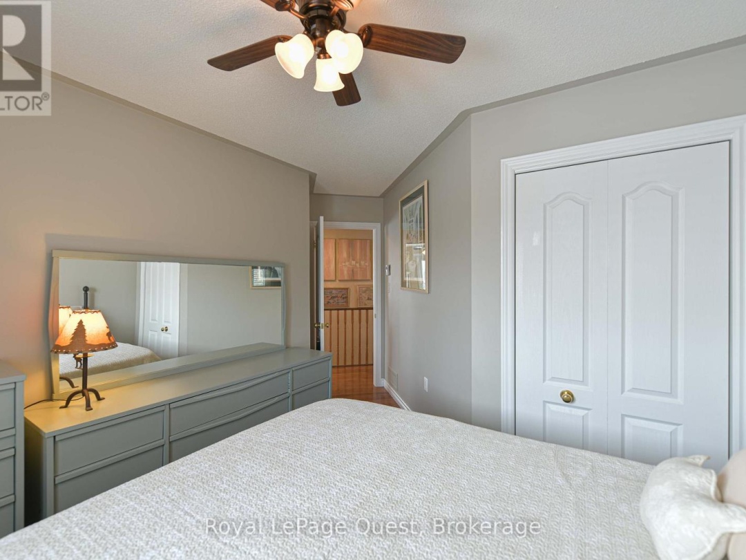 4662 ZACHARY CRESCENT, Ramara (Atherley)