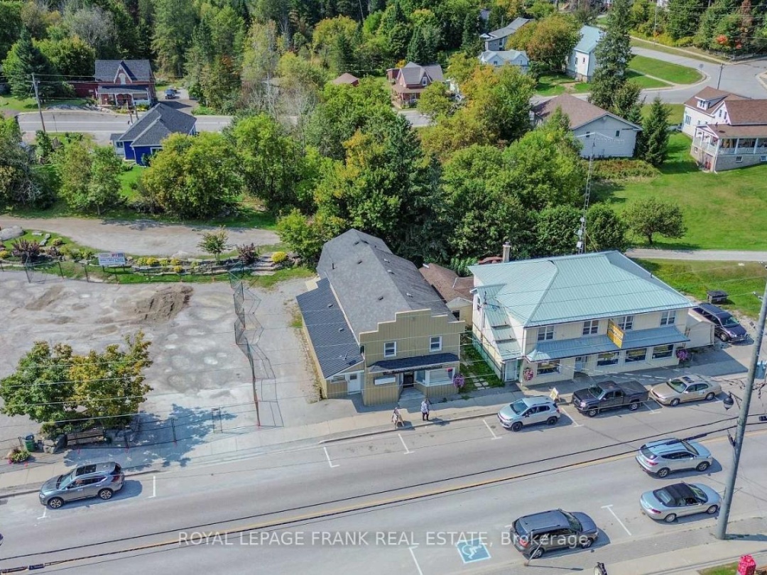 4075 COUNTY RD 121 N, Kawartha Lakes (Kinmount)