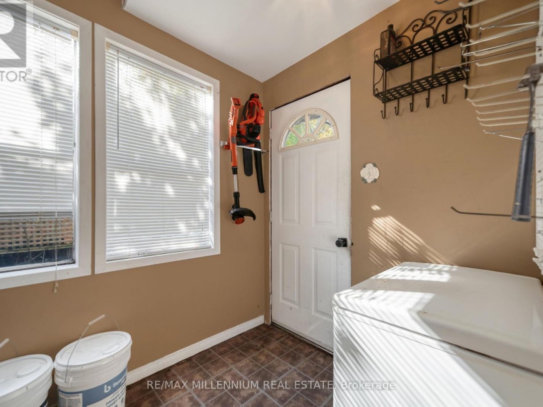 173 BARRIE ROAD, Orillia