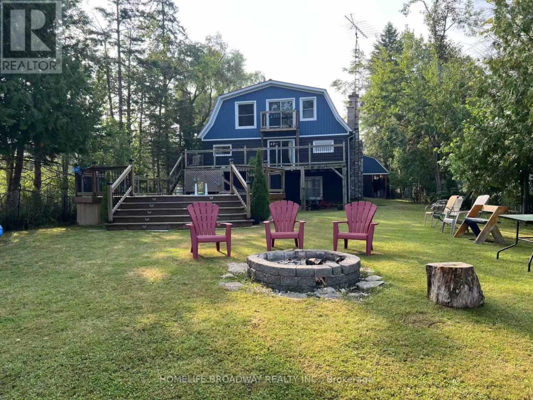1389 PORTAGE ROAD, Mitchell Lake