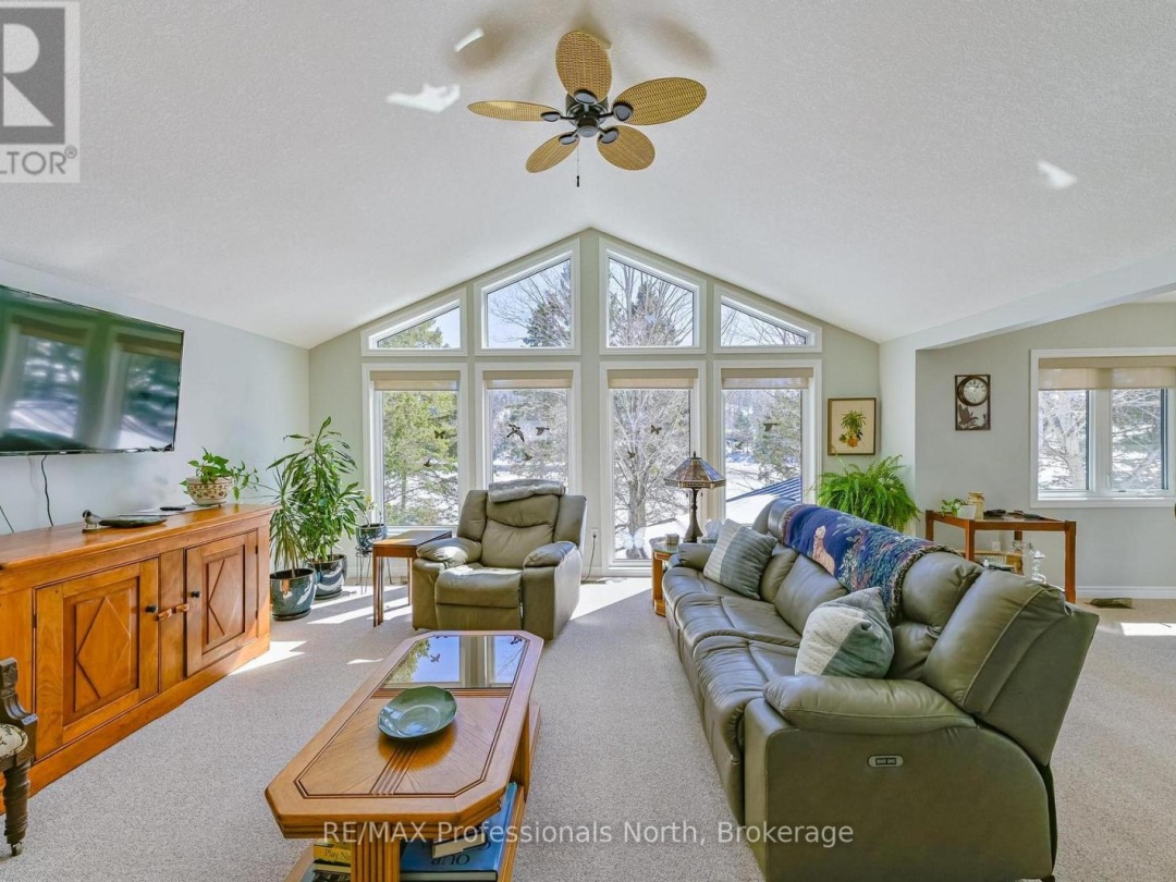 1099 SUMMER LANE, Minden Lake