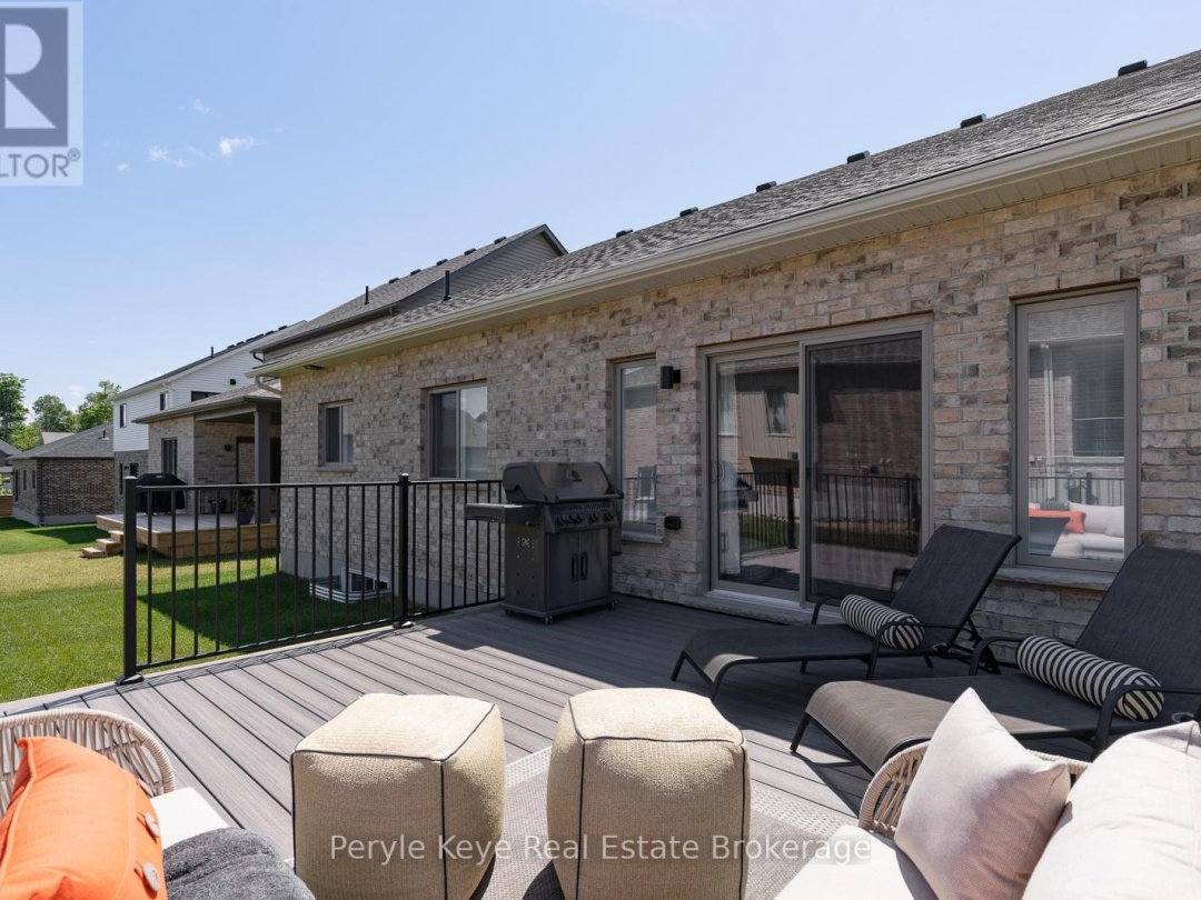 14 CHARLES MORLEY BOULEVARD, 