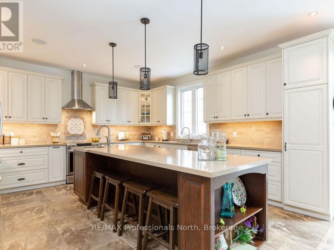 427 SKYHILLS ROAD, Huntsville (Chaffey)