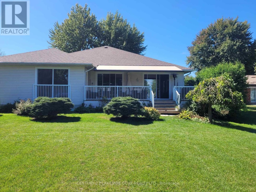 17 WILLOW CRESCENT, Lake Simcoe