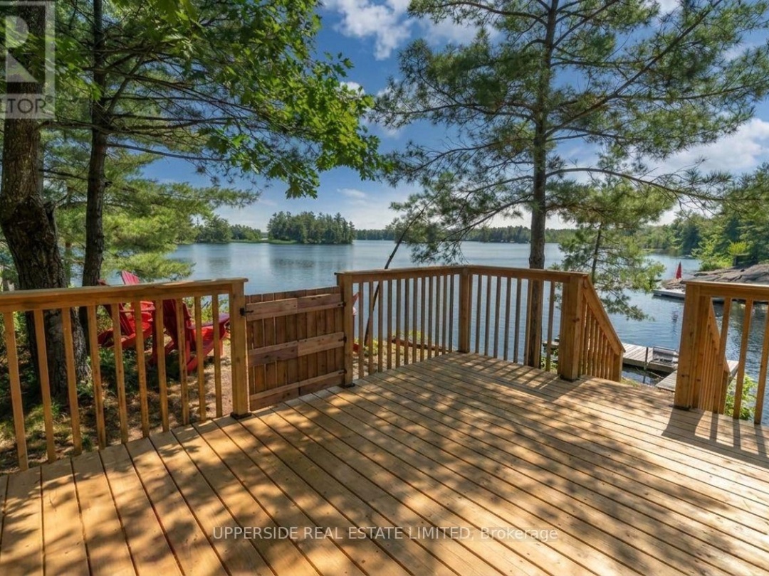 1040 OAK ROAD, Kahshe Lake