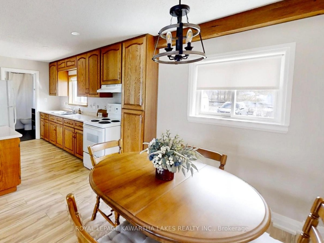 92 ALSOPS BEACH ROAD, Lake Simcoe