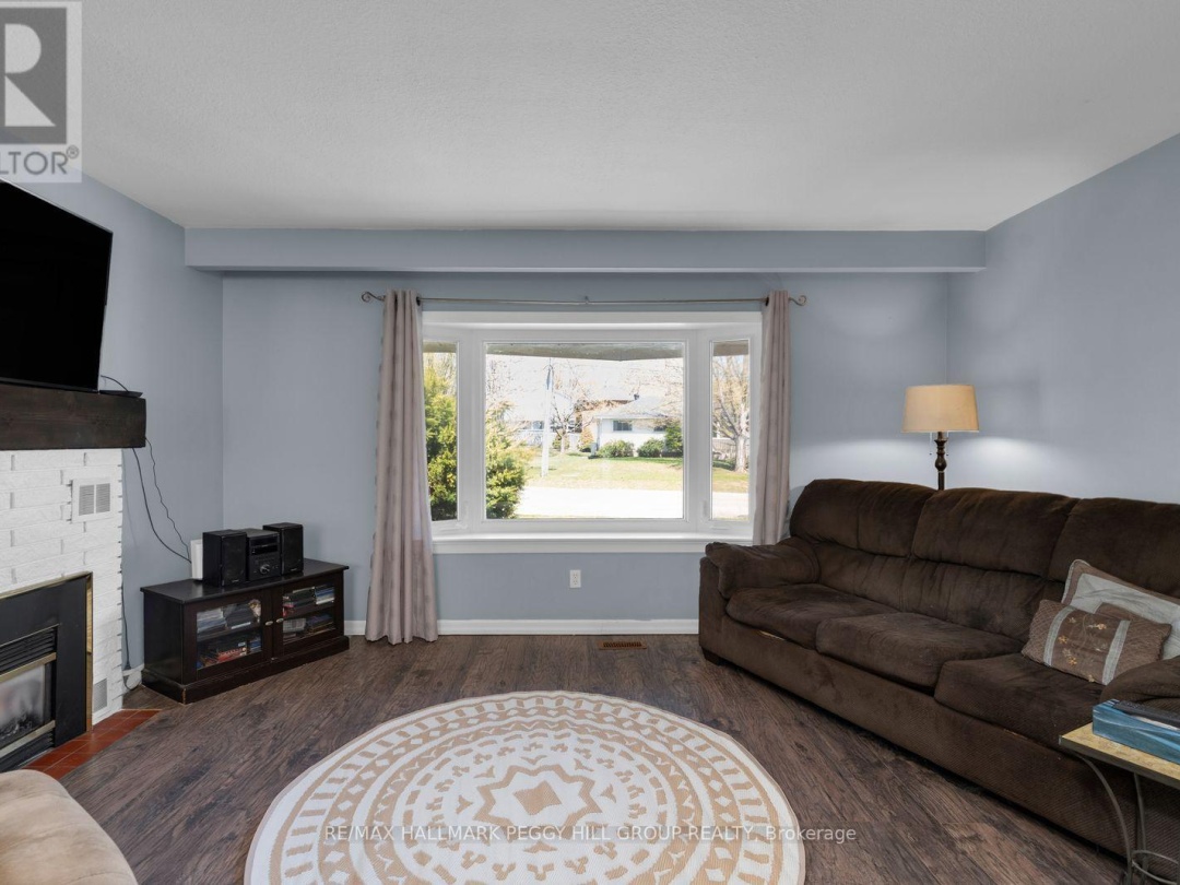 423 MARY STREET, Orillia