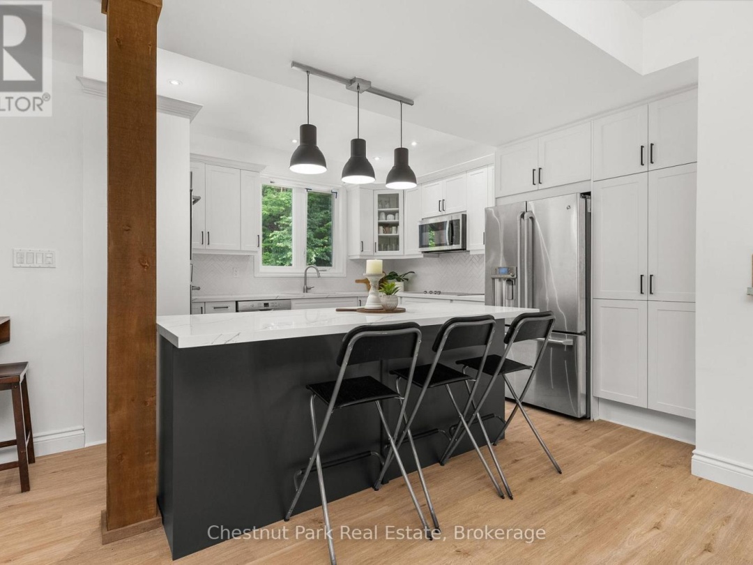 66 BRIDGEVIEW LANE, Big East River