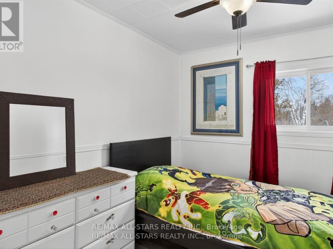 220 MCGUIRE BEACH ROAD, Kawartha Lakes (Carden)