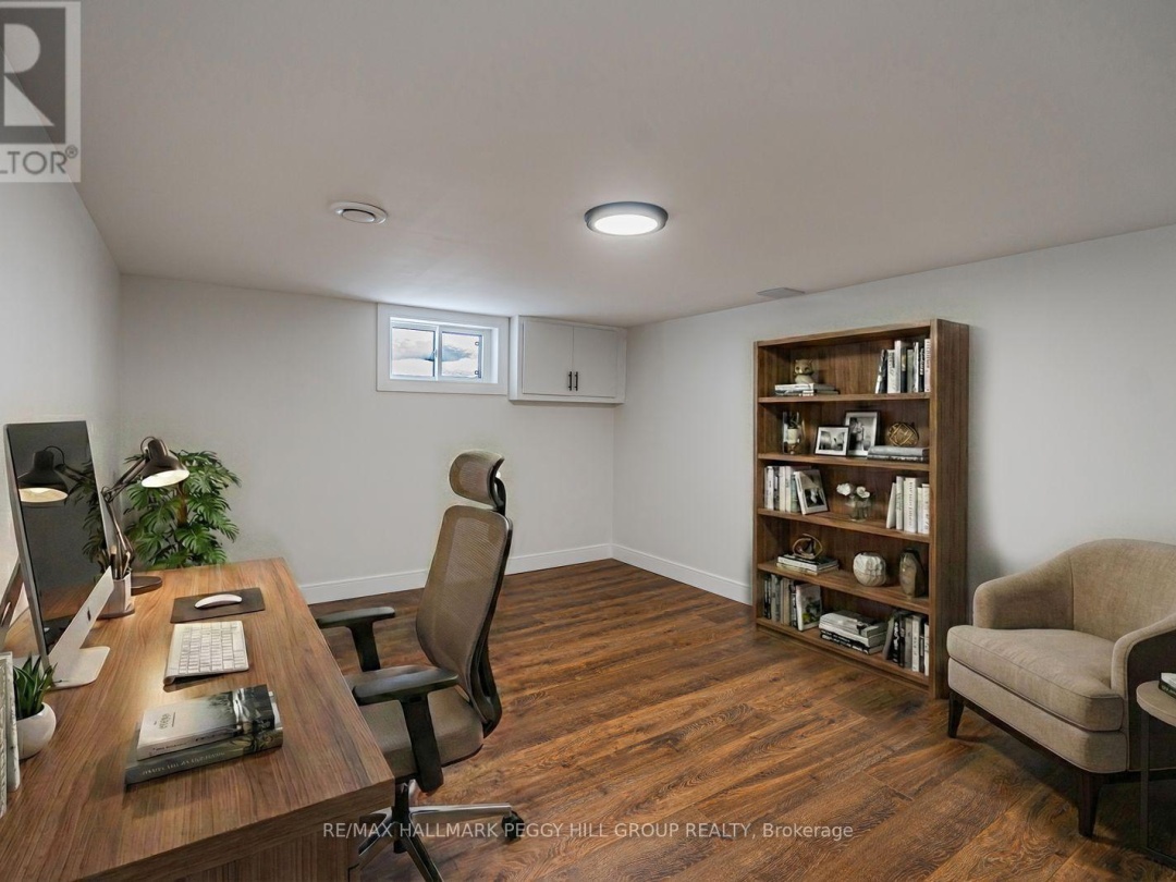 386 PETER STREET N, Orillia