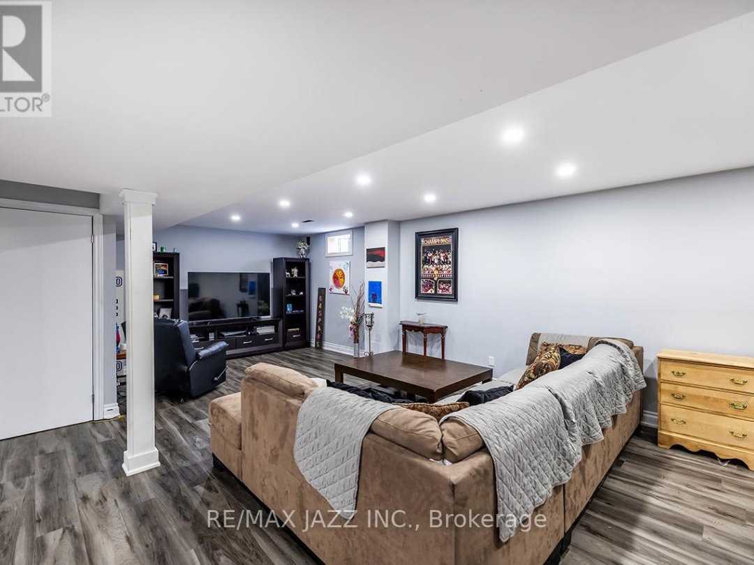 38 POLLOCK AVENUE, Brock (Beaverton)