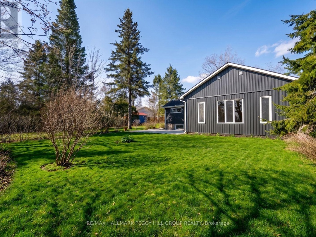 386 PETER STREET N, Orillia