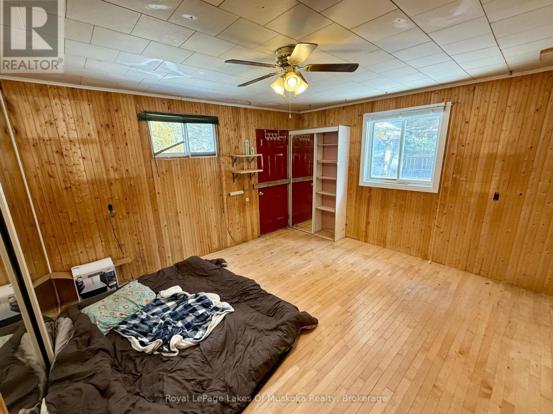 1071 NAISMITH ROAD, Bracebridge (Macaulay)
