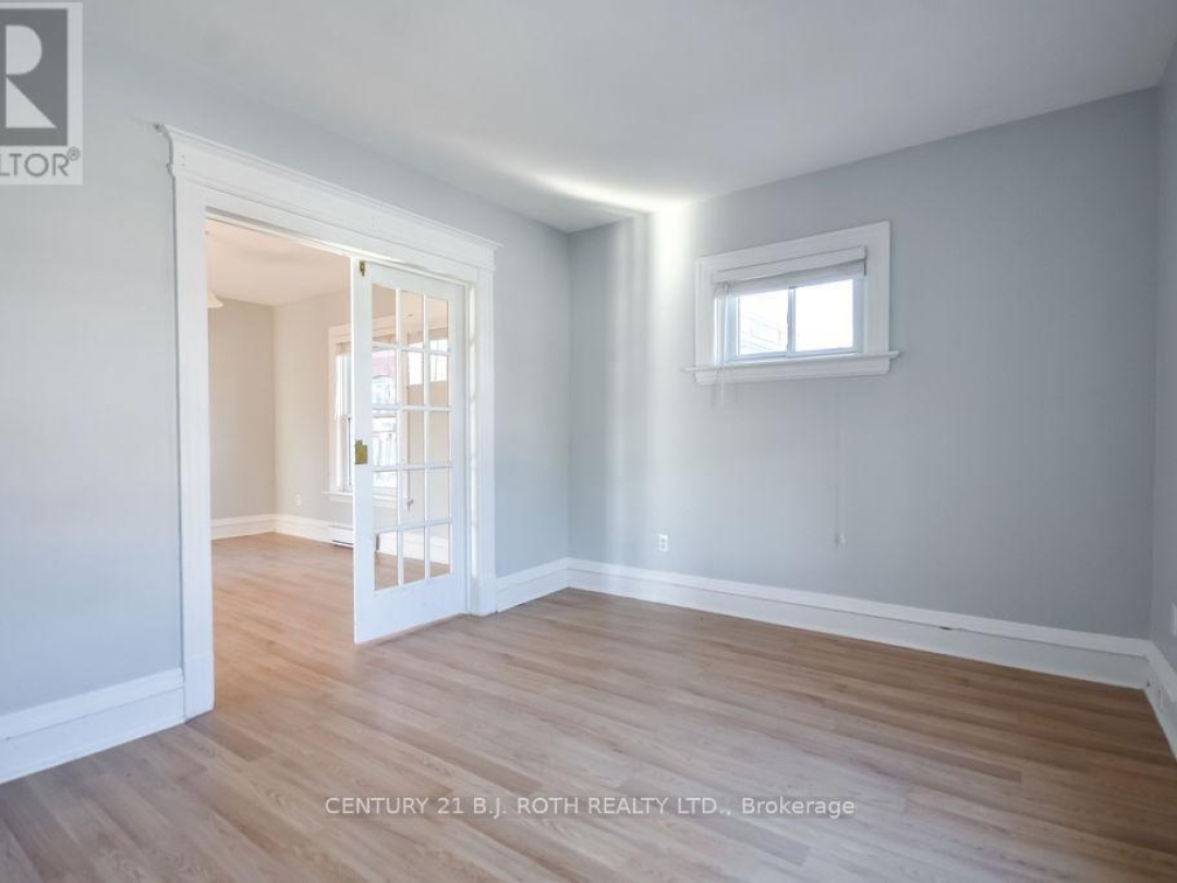 174 BARRIE ROAD, Orillia