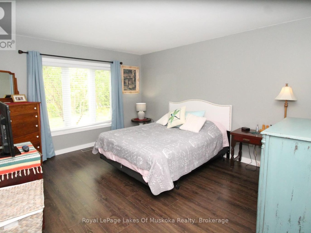 30 Hedgewood Lane, Gravenhurst (Muskoka (S))