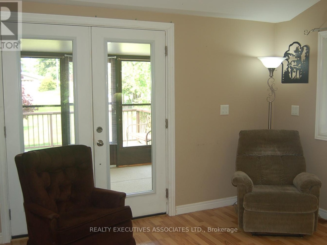 211 ALPINE LAKE ROAD, Pigeon Lake