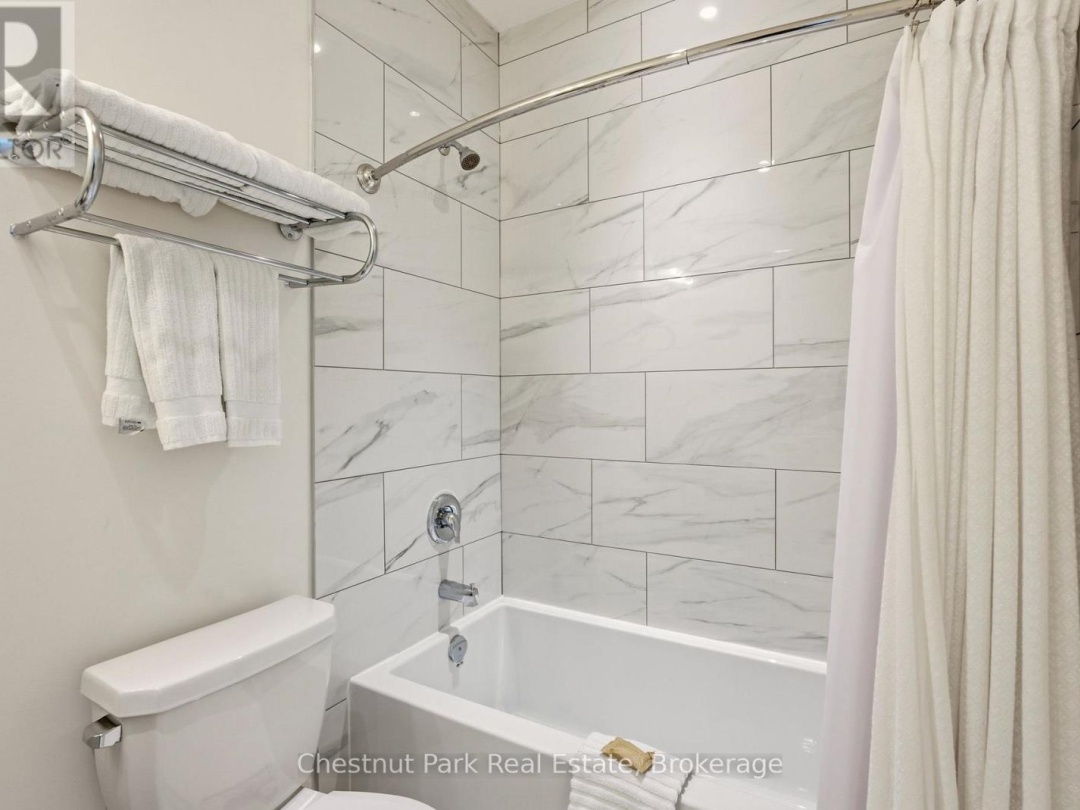 1869 MUSKOKA RD 118 WEST ROAD, 