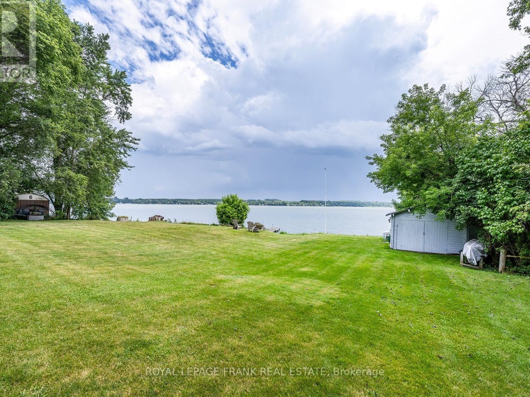 46 Lakeview Boulevard, Scugog Lake