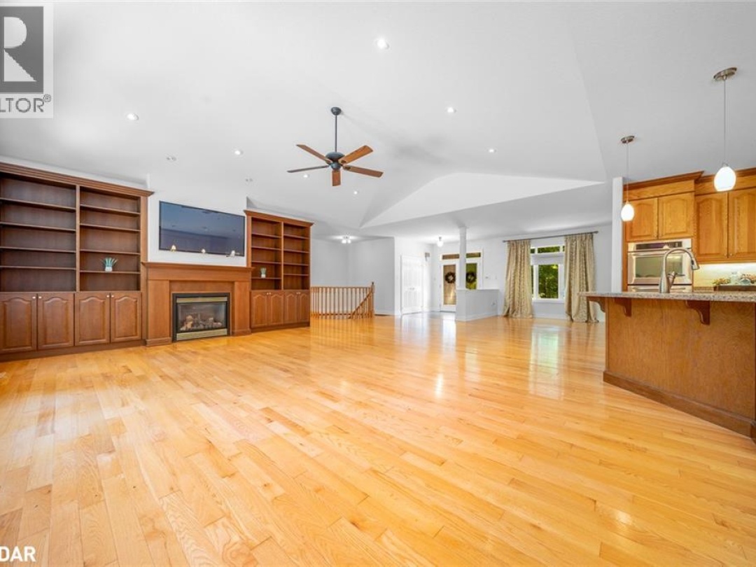 1882 PROVIDENCE Lane, 