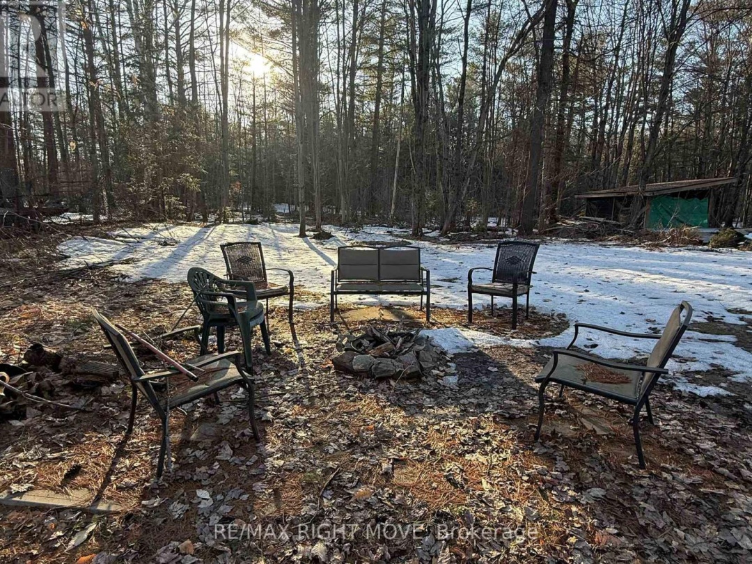 1050 4 SEASONS ROAD, Gravenhurst (Morrison)