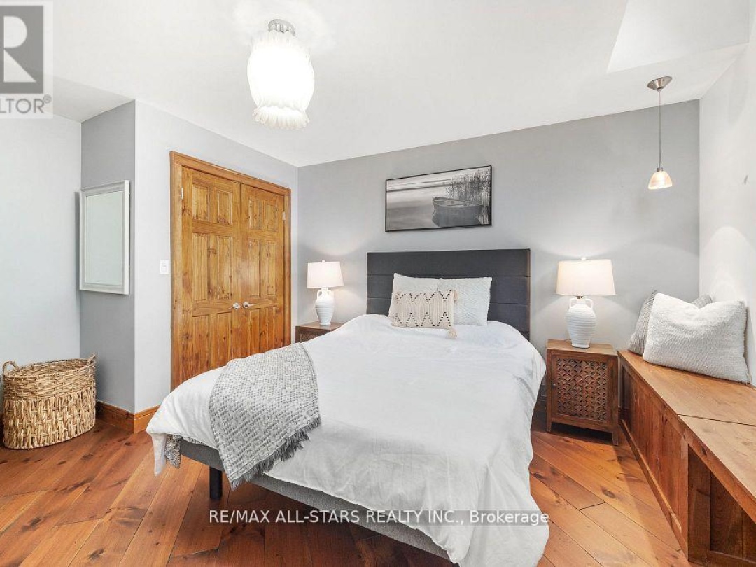 8 HARMONIOUS DRIVE, Burnt River