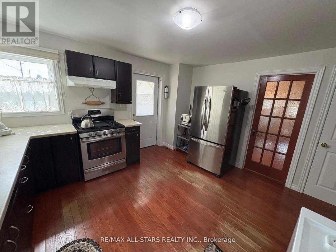 77 BOBCAYGEON ROAD, Minden Hills (Lutterworth)