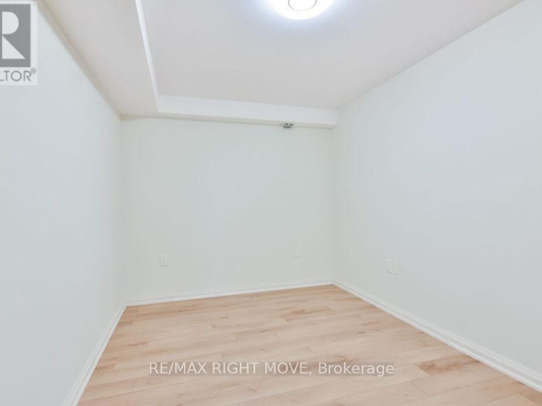 3721 QUAYSIDE DRIVE, Severn (West Shore)