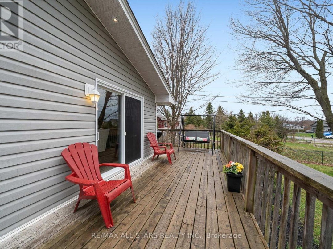 32 Newman Road, Kawartha Lakes (Mariposa)