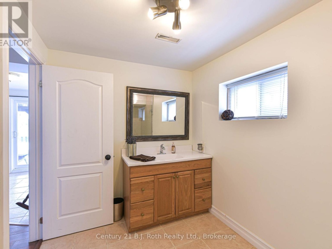 3188 BASS LAKE SIDE ROAD E, Orillia