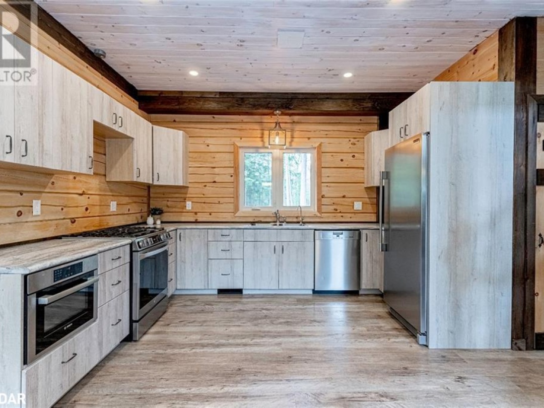 4057 Cambrian Road, Washago